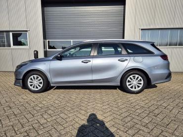 KIA Ceed  Sportswagon Vision 1.5 T-GDi 140PS Automatik Klimaautomatik Alarmanlage Sitzheizung Lenkradheizung Navi PDC Rückf.Kamera Bluetooth Touchscreen Apple CarPlay Android Auto Tempomat Tageszulassung