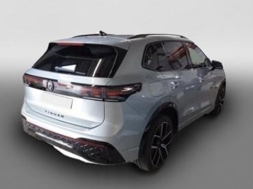 Fahrzeug ansehen: VW Tiguan 2.0 TSI DSG 4Mo. R-Line PANO AHK KAMERA Jahreswagen VW Tiguan 2.0 TSI DSG 4Mo. R-Line PANO AHK KAMERA Jahreswagen