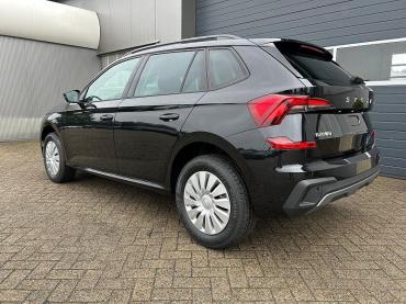 Skoda Kamiq  1.0 TSI 115PS DSG Selection Matrix-LED Sitzheizung Garantieverlängerung Klimaautomatik Parksensoren Skoda-Radio drahtlos Apple CarPlay + Android Auto Digital Cockpit Tempomat abg.Scheiben Tageszulassung
