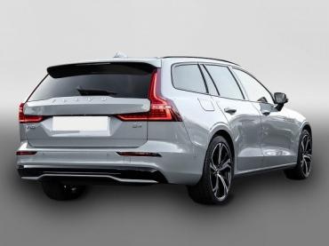 Volvo V60 Kombi Plus Dark Leder Digitales Cockpit Memory Sitze Soundsystem HarmanKardon 360 Kamera Gebrauchtwagen
