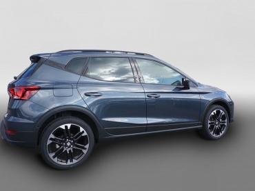 Fahrzeug ansehen: Seat Arona FR 1.0 TSI DSG Neuwertig 10km ACC Kamera AHK 18 Zoll Virtual Cockpit Garantie Seat Arona FR 1.0 TSI DSG Neuwertig 10km ACC Kamera AHK 18 Zoll Virtual Cockpit Garantie