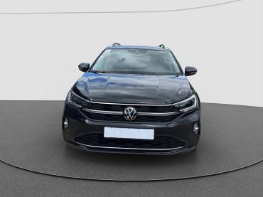 VW Taigo 1.0 TSI DSG Style LED IQ-DR AHK NAVI ACC LM 17 SHZ Jahreswagen