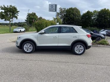 VW T-Roc 1.5 TSI DSG LIFE NAVI+LED+AHK+APP-CONNECT+ Gebrauchtwagen