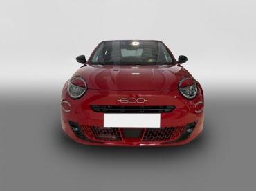 Fahrzeug ansehen: Fiat 600 La Prima Hybrid 1.2 T3 107 kW (145 PS) DCT Klim... Fiat 600 La Prima Hybrid 1.2 T3 107 kW (145 PS) DCT Klim...