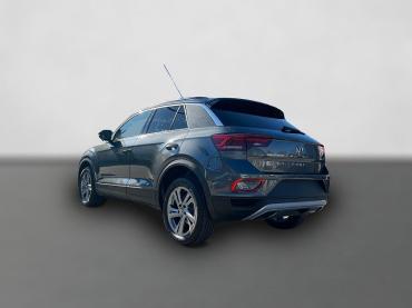 Fahrzeug ansehen: VW T-Roc 1.5 TSI DSG Life LED ParkAssist Sitzh. DAB Tageszulassung VW T-Roc 1.5 TSI DSG Life LED ParkAssist Sitzh. DAB Tageszulassung