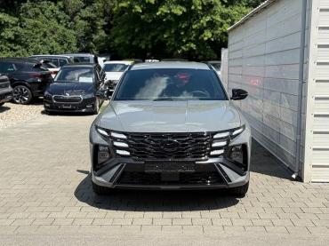 Hyundai Tucson FL (MJ25) N-Line 1.6 T-GDI Alcantra*E-Heck*19"*Navi*SHZ*Totwinkel*Kamera*Keyless Tageszulassung