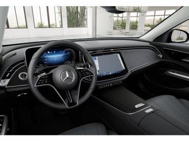 Mercedes-Benz E-Klasse E 300 Jahreswagen