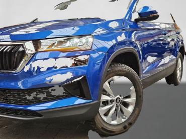 Fahrzeug ansehen: Skoda Karoq 1,5 TSI 130 Jahre el.AHK el.Heckkl. Kamera Neuwagen Skoda Karoq 1,5 TSI 130 Jahre el.AHK el.Heckkl. Kamera Neuwagen