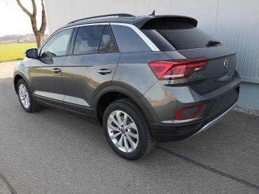 VW T-Roc 2.0 TDI Life PDC Kamera ACC LED Sunset 17 Zoll Tageszulassung