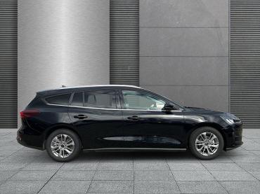 Ford Focus 1.0 EcoBoost Powershift Autom. Titanium X Winterpaket+LED+RFK Gebrauchtwagen