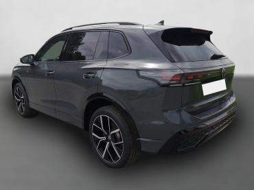 Fahrzeug ansehen: VW Tiguan 2.0 TDI R-Line DSG 4Motion Head Up Matrix GV5 Tageszulassung VW Tiguan 2.0 TDI R-Line DSG 4Motion Head Up Matrix GV5 Tageszulassung