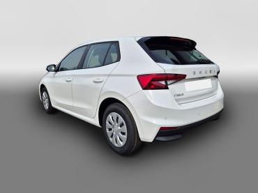 Fahrzeug ansehen: Skoda Fabia 1.0 TSI 95PS Selection 5-türig Rückf.Kamera Parksensoren Sitzheizung Multifunktionslenkrad Klima Skoda-Radio Bluetooth Touchscreen Tempomat Nebelsch. Apple CarPlay + Android Auto Tageszulassung Skoda Fabia 1.0 TSI 95PS Selection 5-türig Rückf.Kamera Parksensoren Sitzheizung Multifunktionslenkrad Klima Skoda-Radio Bluetooth Touchscreen Tempomat Nebelsch. Apple CarPlay + Android Auto Tageszulassung