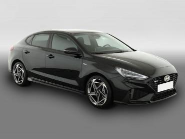 Hyundai i30 1.5 T-GDI DCT Fastback N-LINE, Navi, 18-Zoll, Kamera, LED, Winter Tageszulassung