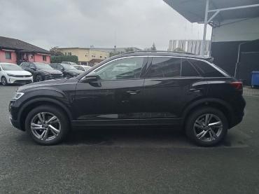 Fahrzeug ansehen: VW T-Roc Limited Volkswagen 1.5 TSI 110 kW (150 PS) 7-DSG 1.5 TSI OPF 7-Gang DSG Neuwagen VW T-Roc Limited Volkswagen 1.5 TSI 110 kW (150 PS) 7-DSG 1.5 TSI OPF 7-Gang DSG Neuwagen