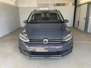 VW Touran Comfortline 7Si+IQ.Light+TrailerAss+Cam 1.5 TSI... Neuwagen
