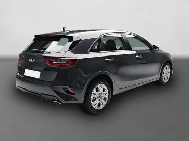 KIA Ceed 1.5 T-GDI DCT7 ULTIMATE EDITION MJ25    Tageszulassung