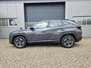 Hyundai Tucson  1.6 T-GDI 160PS Sitzheizung Lenkradheizung Klimaautomatik Navi 12,3"-Touchscreen DAB+ wireless Apple CarPlay + Android Auto PDC v+h Rückf.Kamera 2xKeyless 17-LM Tageszulassung