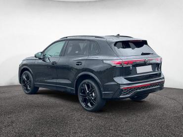 VW Tiguan R-Line 4Mo. TDI DSG|20"|PANO|AHK|BLACK Gebrauchtwagen