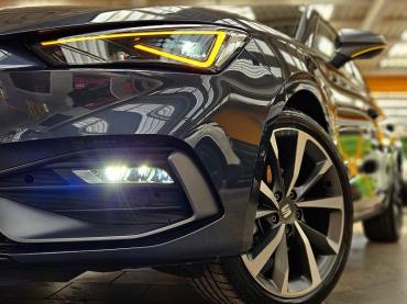 Seat Leon ST FR Exclusive eTSI eHeckk. Kamera T-Leder Jahreswagen