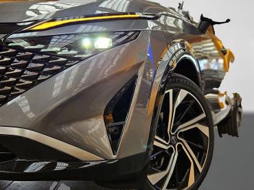 Fahrzeug ansehen: Nissan Qashqai MHEV Tekna+ 20"Alu Leder Panorama eHeck. Neuwagen Nissan Qashqai MHEV Tekna+ 20"Alu Leder Panorama eHeck. Neuwagen