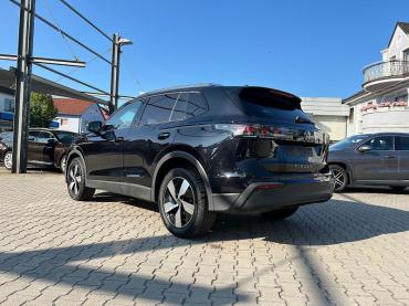 VW Tiguan 2.0 TDI Life *LED Plus Navi AHK IQ.DRIVE* Tageszulassung