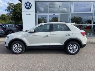 VW T-Roc 1.5 TSI DSG LIFE NAVI+LED+AHK+APP-CONNECT+ Gebrauchtwagen