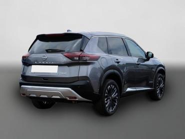 Nissan X-Trail Tekna 1.5 VC-T e-Power e-4orce 213PS 4x4 7-Sitzer BOSE Panorama-Glasschiebedach Tageszulassung