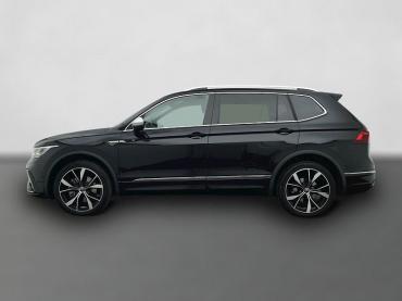 VW Tiguan 2.0 TSI DSG 4Mo. R-Line 5-SITZE AHK H&K NAVI PRO AREA VIEW 20 Jahreswagen