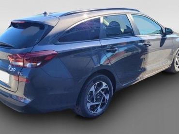 Hyundai i30 GO i30 SW 1.6 GO*Navi*LED*Shzg*Lhzg*PDC*Cam*16Z... Tageszulassung