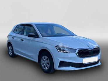 Skoda Fabia 1.0 TSI Essence LED Allwetterreifen Klima PDC hinten Resererad Gebrauchtwagen