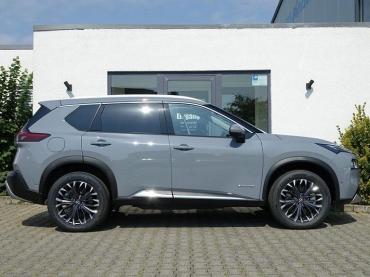 Nissan X-Trail TEKNA+ plus e-POWER e-4ORCE 5Sitz +AHK! Tageszulassung
