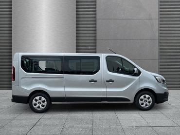 Renault Trafic dCi 150 L2H1 3,0t Grand Equilibre+Rollstuhlbefestigung  Gebrauchtwagen