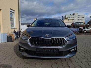 Skoda Fabia 130 Jahre Kamera SmartLink Sitzheizg. Klima 1.0... EU Reimport Tageszulassung