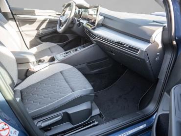 Fahrzeug ansehen: VW Golf Golf VIII Neuwagen VW Golf Golf VIII Neuwagen