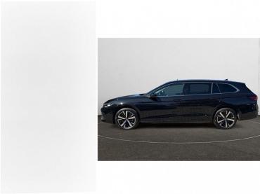 VW Passat 1.5 TSI DSG eHybrid Business Navi,AHK,LM18 Jahreswagen