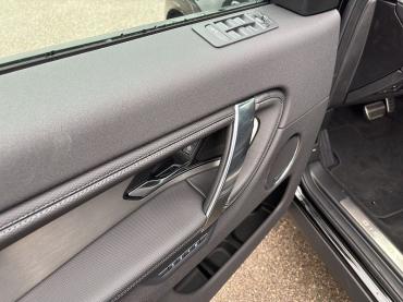 Land Rover Discovery P260e Hybrid R-Dynamic SE AWD Navi Jahreswagen