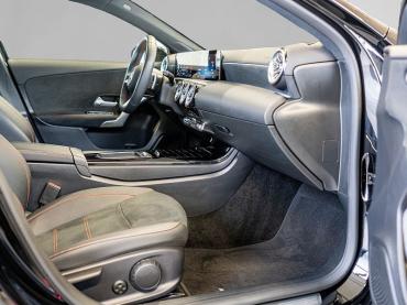 Fahrzeug ansehen: Mercedes-Benz A-Klasse A 200 Gebrauchtwagen Mercedes-Benz A-Klasse A 200 Gebrauchtwagen