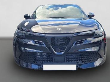 Alfa Romeo Junior Ibrida Speciale*LED*Navi*Shzg*PDC*Cam*18" Tageszulassung