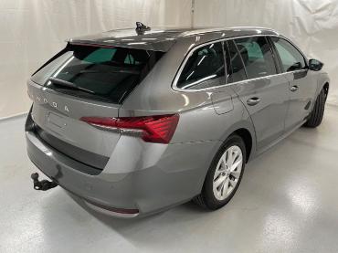Skoda Octavia Combi 2.0 TDI DSG Selection | AHK | ACC | Winter | RFK | SunSet Gebrauchtwagen