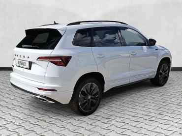 Skoda Karoq 1.5 TSI DSG Sportline / ACC Kessy 18Zoll Tageszulassung