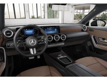 Mercedes-Benz CLA-Klasse CLA 220 Jahreswagen