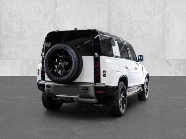 Land Rover Defender 110 X-Dynamic SE D250 Luftfederung AD Niveau AHK-abnehmbar El. Panodach Gebrauchtwagen