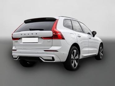 Volvo XC60 Plus Dark Recharge Plug-In Hybrid AWD T6 Twin Engine EU6d Allrad StandHZG digitales Cockpit Gebrauchtwagen