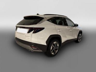 Fahrzeug ansehen: Hyundai Tucson GO 1.6 T-GDI Hybrid 2WD AT 176kW (239PS) 2-Zo... Hyundai Tucson GO 1.6 T-GDI Hybrid 2WD AT 176kW (239PS) 2-Zo...