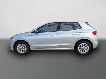 Skoda Fabia  1.0 TSI 115PS DSG Selection 5-türig 15"LM Rückf.Kamera Parksensoren Sitzheizung Multifunktionslenkrad Klima Skoda-Radio Bluetooth Touchscreen Tempomat Nebelsch. Apple CarPlay + Android Auto Tageszulassung