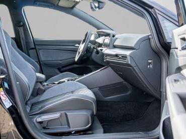 VW Golf Golf VIII Gebrauchtwagen