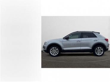 VW T-Roc 1.5 TSI DSG Style Navi,AHK,LED Gebrauchtwagen