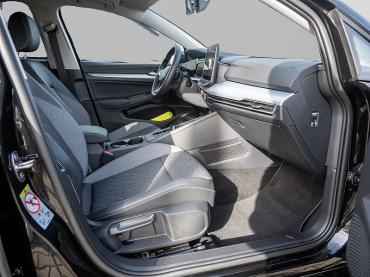 Fahrzeug ansehen: VW Golf VIII VW Golf VIII