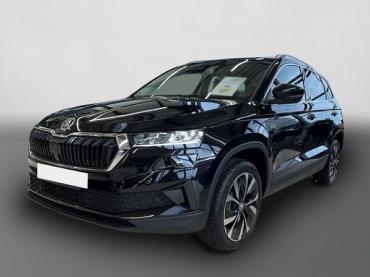 Fahrzeug ansehen: Skoda Karoq Selection 1.5 TSI DSG 150PS/110kW 2026 +AHK+RFK... Neuwagen Skoda Karoq Selection 1.5 TSI DSG 150PS/110kW 2026 +AHK+RFK... Neuwagen