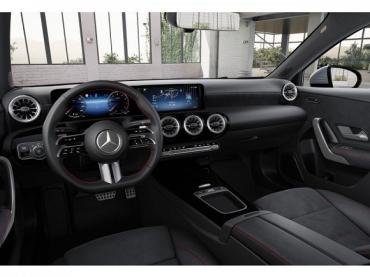Mercedes-Benz A-Klasse A 200 Jahreswagen